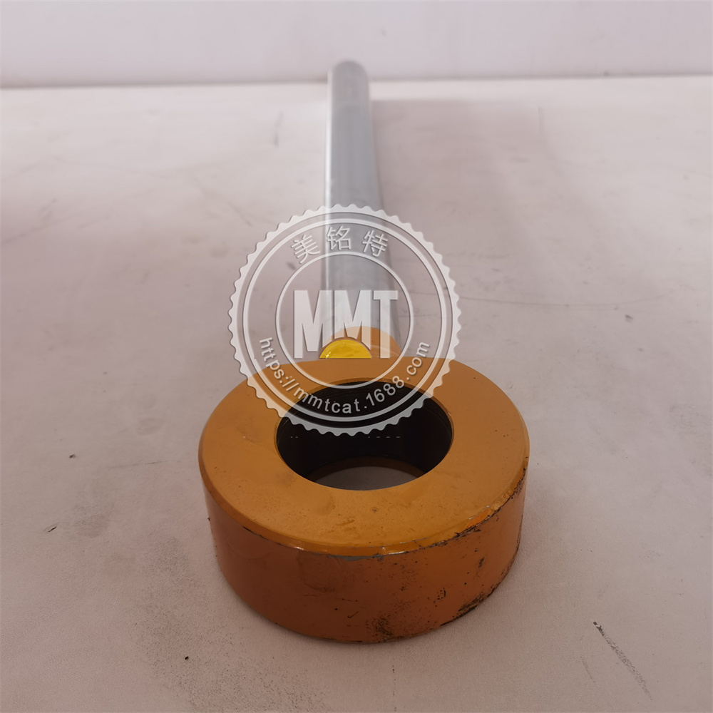 D5M油缸活塞杆246-8883转角油缸活塞杆2468883